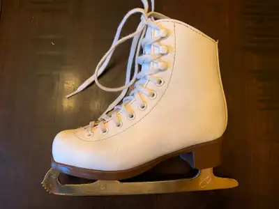Jackson Glacier 120 Figure Skates – Youth Size 12 – $30, View more
