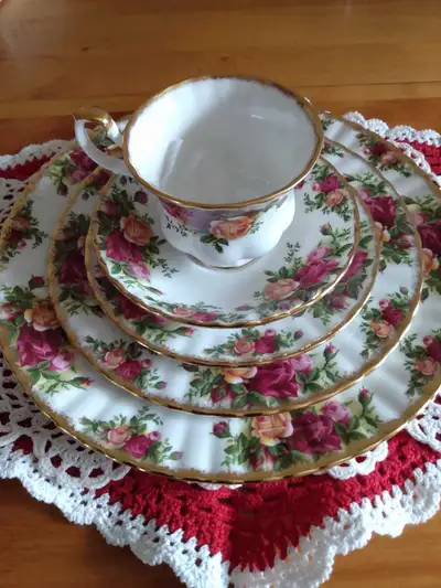 Royal Albert Old Country Roses Dish Set, View more