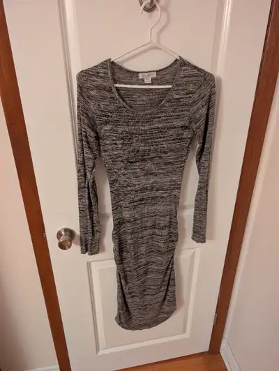 Maternity dress - medium, View more