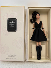 BARBIE - Classic Black Dress Silkstone Barbie Brunette