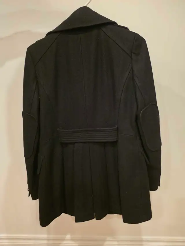 BCBGeneration Coat in Women's - Tops & Outerwear in Laval / North Shore - Image 3