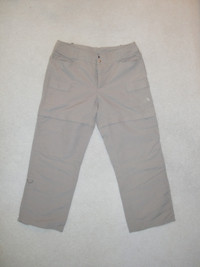 NEW NORTH FACE WOMEN’S HIKING/OUTDOORS CONVERTIBLE PANTS- SIZE12