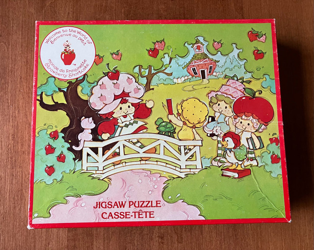 Vintage 60-Piece Strawberry Shortcake Puzzle by Parker from 1981 dans Jouets et jeux  à Ville de Montréal - Image 3