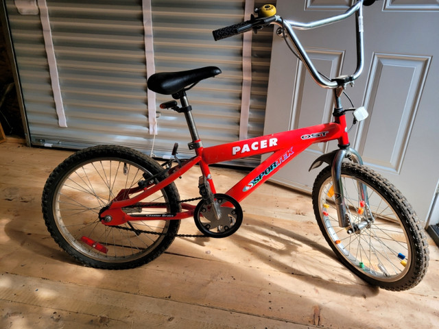 Used boys bicycle in Kids in Strathcona County
