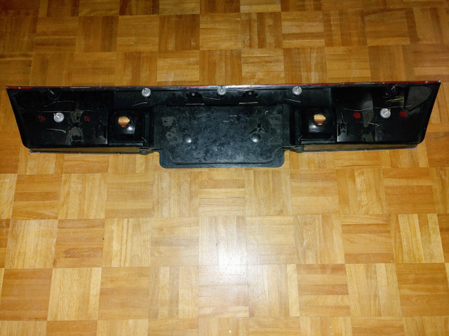 Buick Century Rear Tail Lights Panel / Assembly USED in Auto Body Parts in Ottawa - Image 2