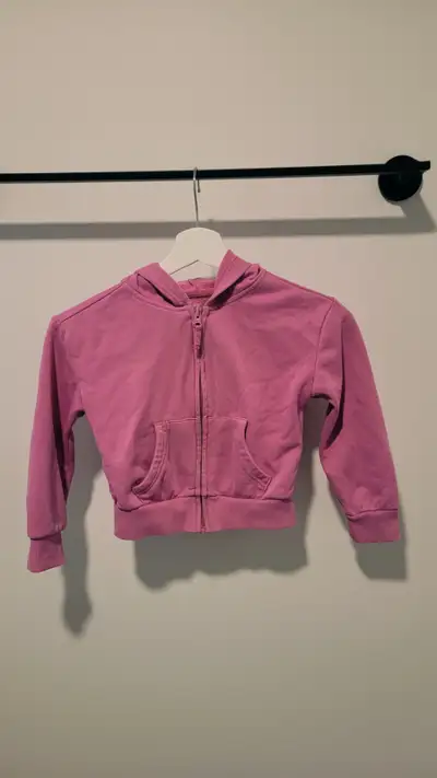 Kids xs age 4-5 girls hoodie, View more