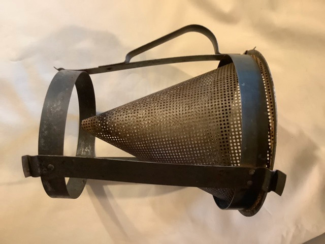 Antique Metal Tripod Cone Shaped Sieve with a Wooden Pestle in Arts & Collectibles in Belleville - Image 2