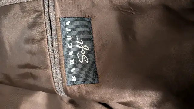Suit brand new 100% wool. in Men's in Cambridge - Image 5