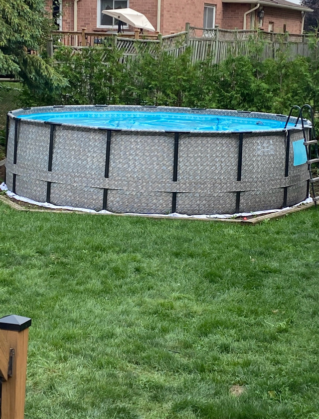 Above ground pool 18ft with ladder and accessories  in Hot Tubs & Pools in Mississauga / Peel Region