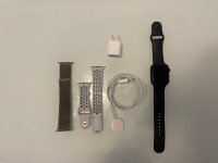 Apple Watch Series 5 / 44mm 