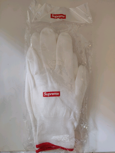 New In Hand Supreme Rubberized Gloves FW20 Authentic, View more