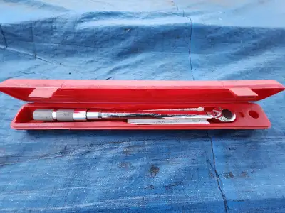 Proto Torque Wrench 1/2 Dr 300-1800 In Lb Model: J6068C, View more