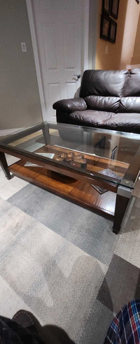 SOLID WOOD AND GLASS TOP TABLE SET