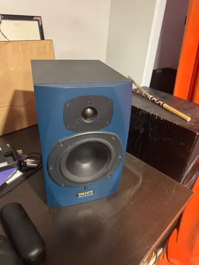 moniteur actif Tannoy reveal, View more