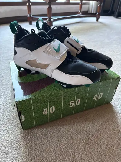 Nike Diamond Turf 93 TD Cleats, View more