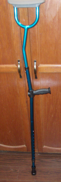 Magideal Folding Forearm Crutches Armpits Walking Poles Height 1