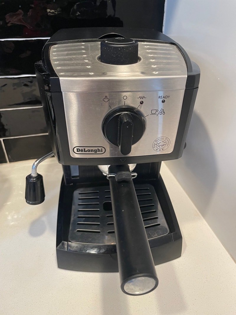 De'Longhi coffee espresso machine Coffee Makers Edmonton Kijiji