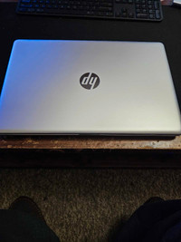 Hp pavilion 15 laptop with extras 