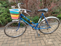 Women's Apollo Bicycle for sale.
