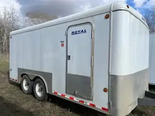 20’ enclosed trailer