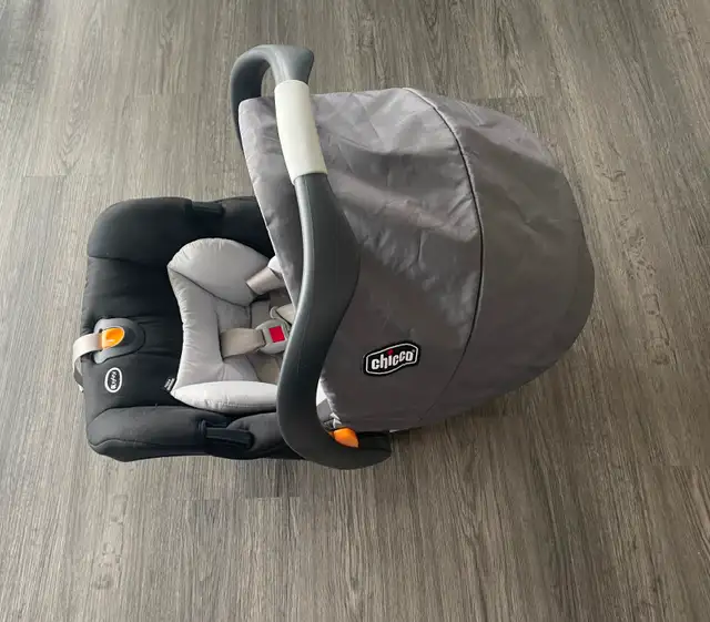Chicco KeyFit 30 Infant Car Seat + Base in Strollers, Carriers & Car Seats in Ottawa - Image 6