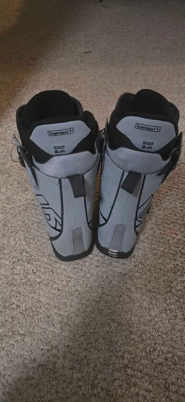 snowboard boots in Snowboard in Grande Prairie - Image 2