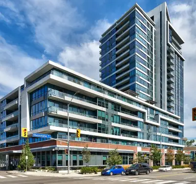 1+Den Condo for rent in Port Credit(Hurontario and Lakeshore)