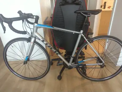 Trek Domane AL 3 M 56cm Road Bike, View more