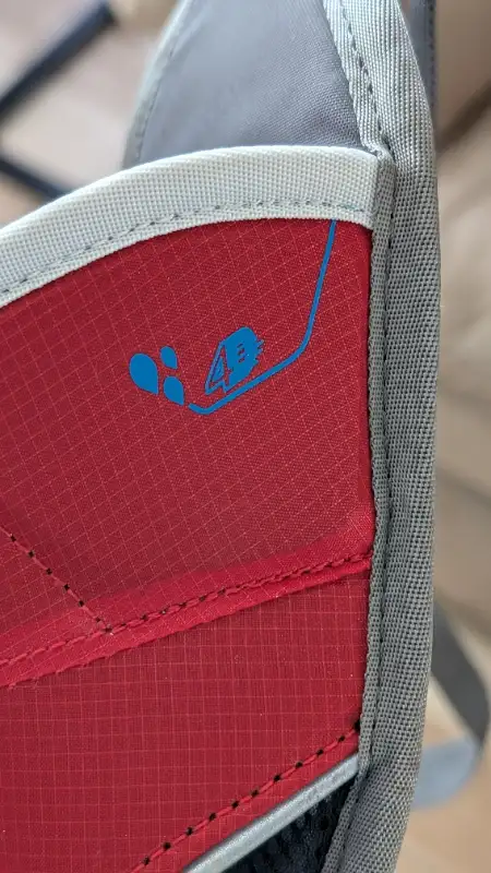 Ceinture avec gourde Salomon NEUVE in Fishing, Camping & Outdoors in Drummondville - Image 6