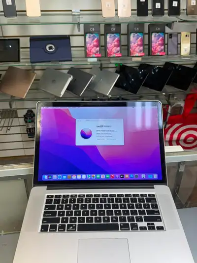 Apple Macbook Pro 15 inch Touchbar i7, View more