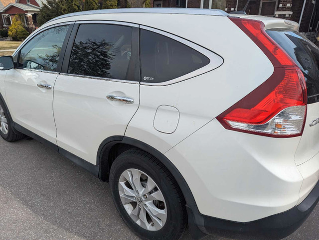 2012 Honda CRV Touring  in Cars & Trucks in Windsor Region - Image 4
