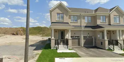 Master bedroom in for rent in 4 bedroom for rent. Room comes with private washroom.
