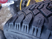 4 goodyear  winter tire size 215/60/16 rim 5x4.53 or 5 x115