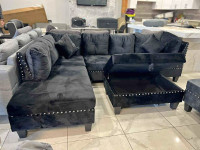 Sale|| Sectional Sofa With Ottoman.