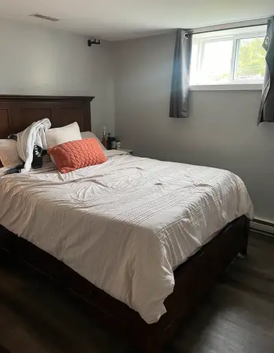 1 Bedroom Basement Apartment