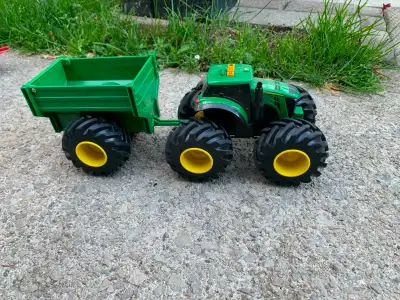 john deer monster treads tractor with wagon   xxx, View more