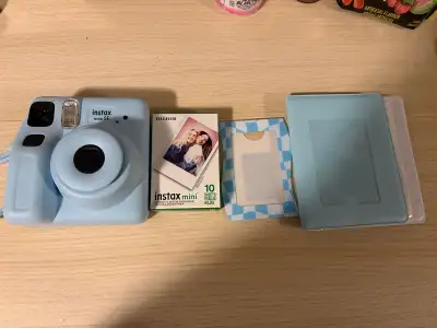 Fujifilm Instax Mini SE, View more