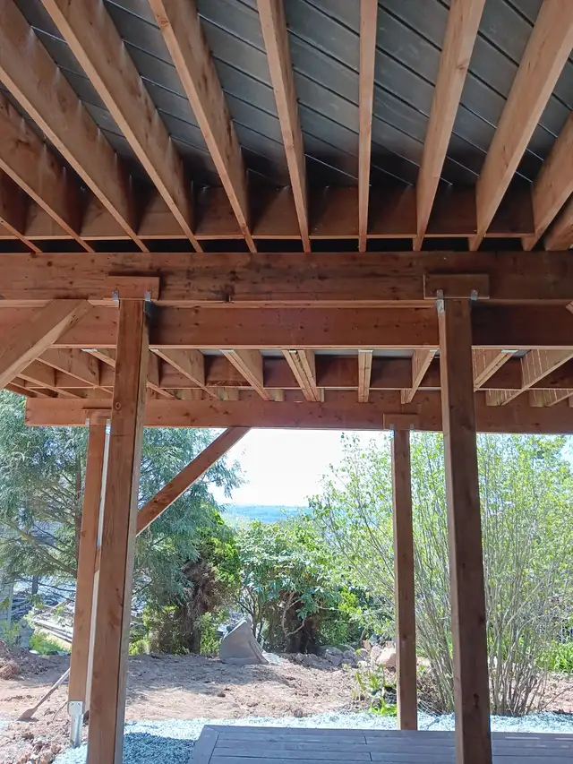 Decks, framing, carpentry.480459440050688002