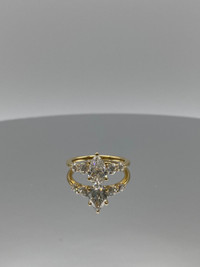 Engagement ring 