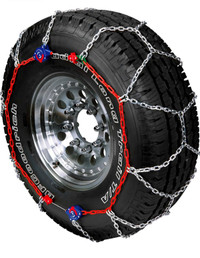 Brand new tire chains - self adjusting for 15”-24” wheels