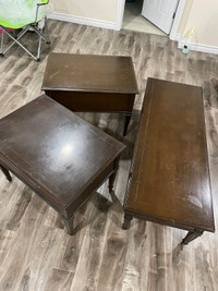 Hardwood coffee table set
