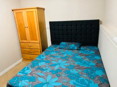 ONE ROOM AVAILABLE IN THREE BEDROOM GROUND FLOOR BASEMENT(FOR GIRLS ONLY) 152 St 84 Ave Surrey AVAIL...