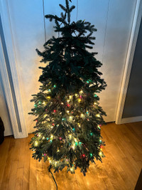 4.5’ Balsam Hill Christmas Tree