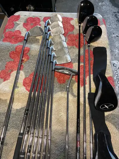 Ladies RH Golf Clubs (InTech Verdict) & matching Golf Bag, View more