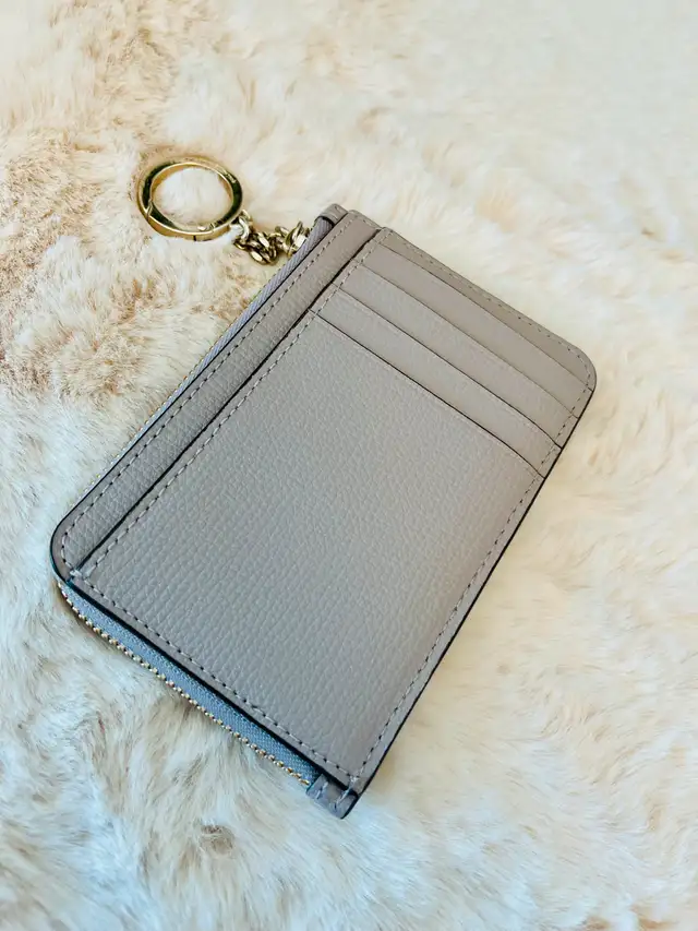Kate Spade Card Holder in Bags & Luggage in Winnipeg - Image 3