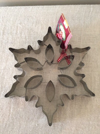 CHRISTMAS SNOWFLAKE COOKIE CUTTER-NEW