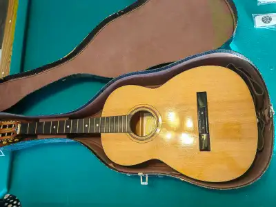 Suzuki Number 9 Classical Guitar, View more