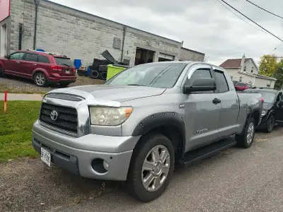**sale pending** Newer timing chain New running boards Factory rims with winter tires Frame is start...