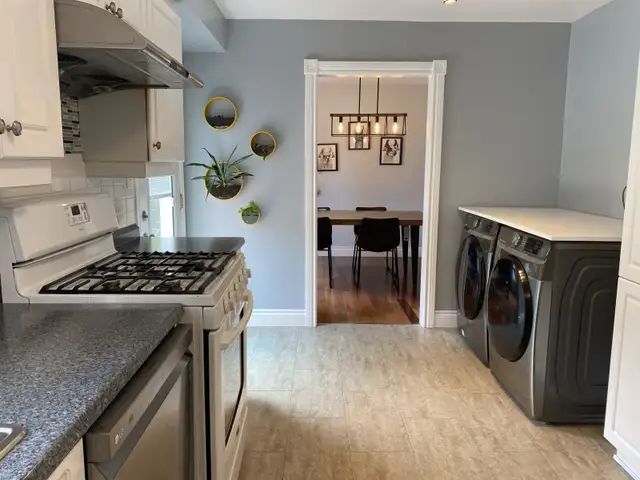 Bright 3-Bedroom Rental – Liftlock/Ashburnham Neighbourhood in Long Term Rentals in Peterborough - Image 4