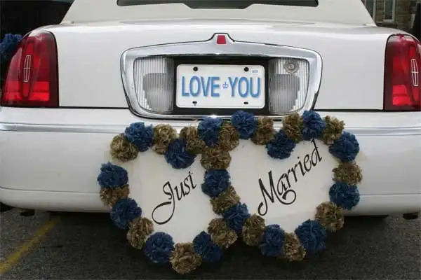 VIP CATERING-DJ-LIMO-PHOTOGRAPHY ALL FOR 3500 ONLY??